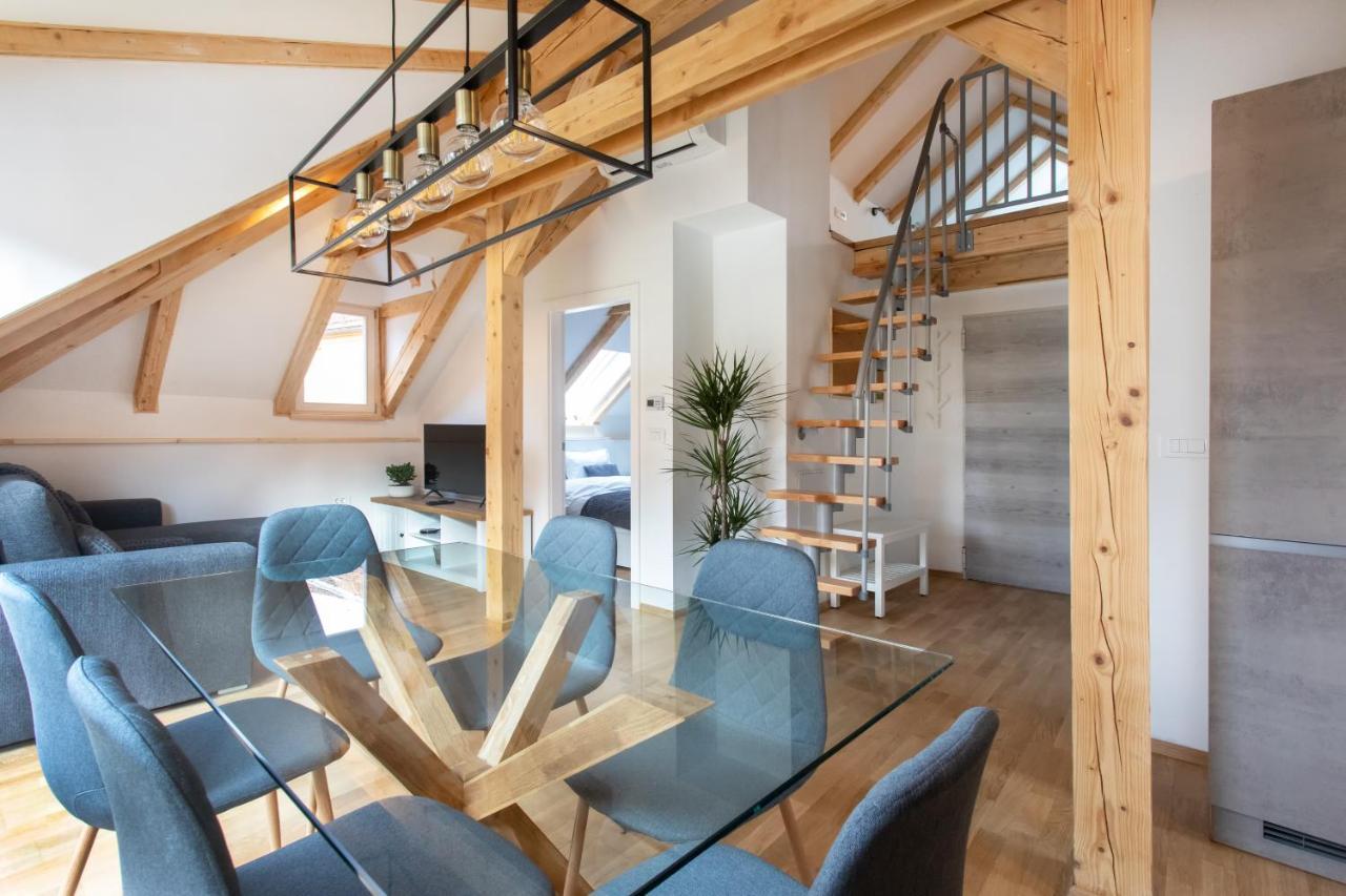 Bright & Spacious Loft In The Heart Of Old Town Ljubljana Exterior photo